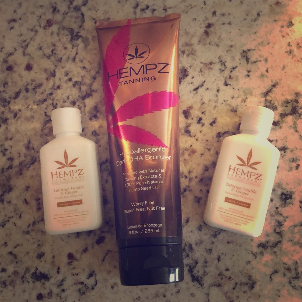 Hempz hypoallergenic Tanning bronzer